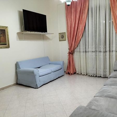 טרני Casa Vacanze Al Castello מראה חיצוני תמונה