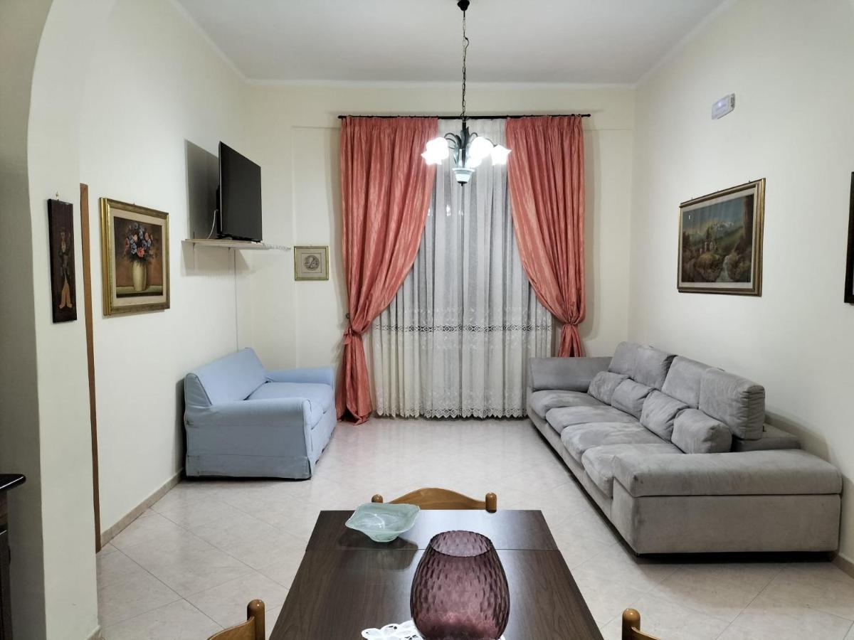 טרני Casa Vacanze Al Castello מראה חיצוני תמונה
