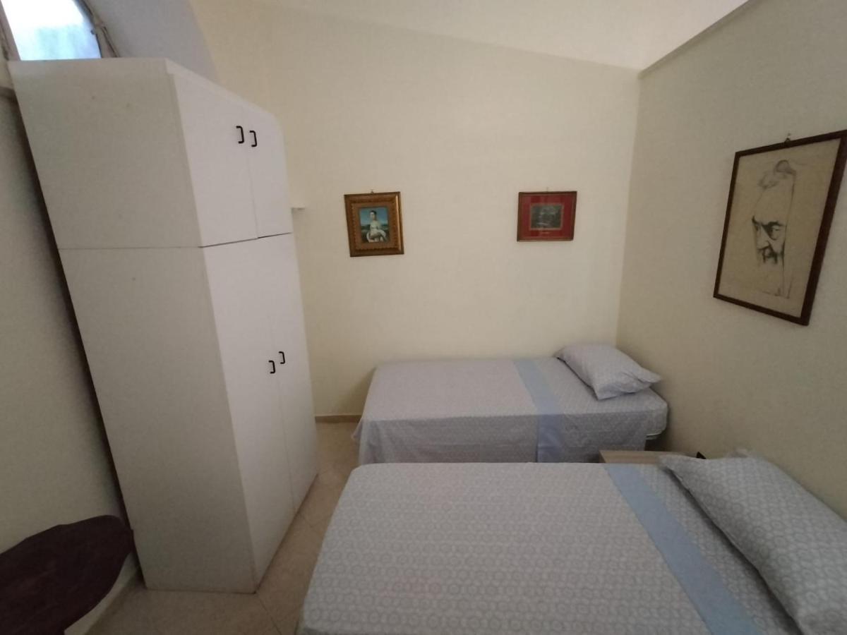 טרני Casa Vacanze Al Castello מראה חיצוני תמונה
