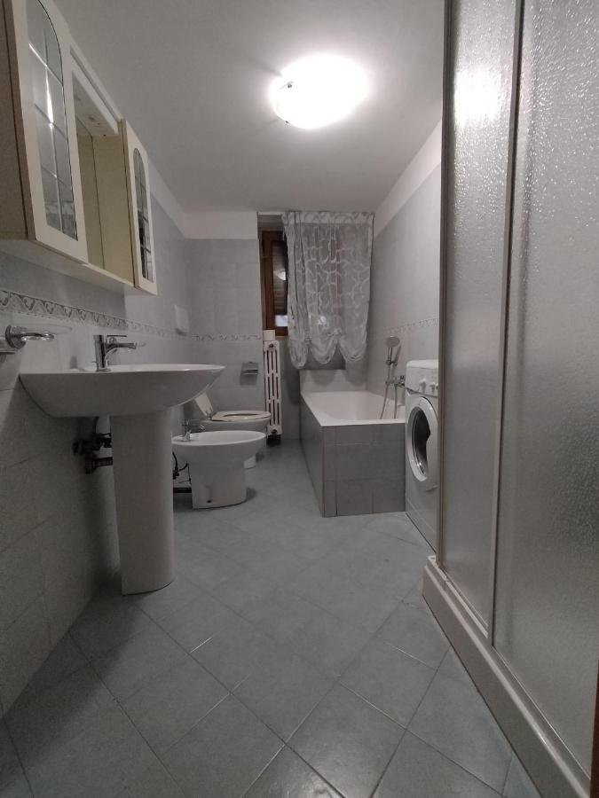 טרני Casa Vacanze Al Castello מראה חיצוני תמונה