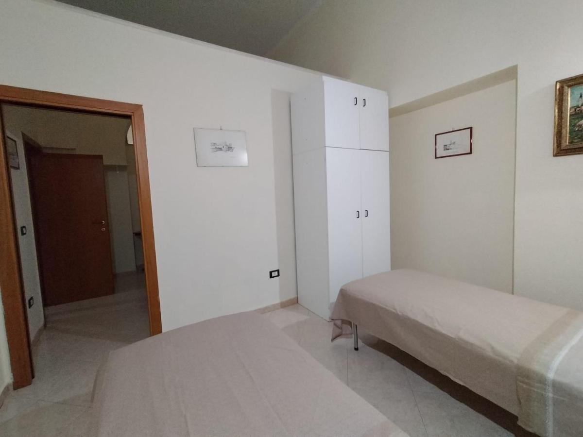 טרני Casa Vacanze Al Castello מראה חיצוני תמונה